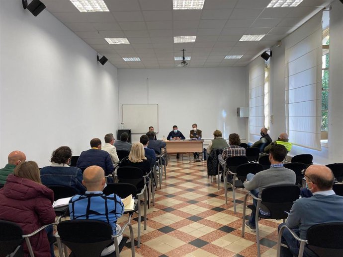 Reunión en la Diputación para abordar los "graves problemas ambientales" que causan las especies invasoras