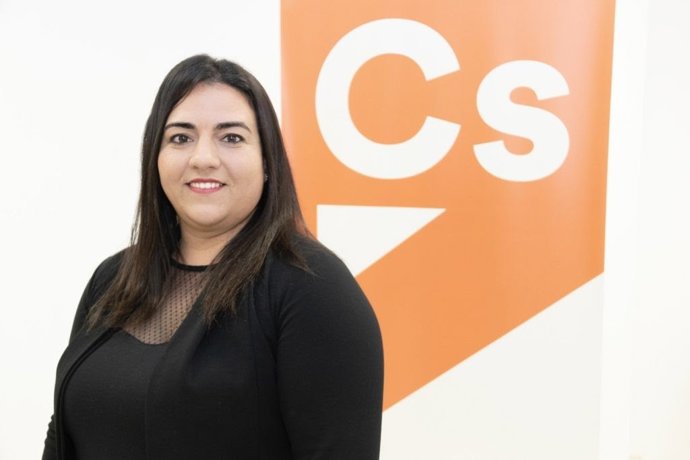 La portavoz de Ciudadanos en el Ayuntamiento de Ciutadella, Isabel León, en una imagen de archivo.