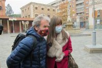 Fernando Simón cree que la vacuna es la mejor herramienta, pero hay otras medidas y no descarta recuperar restricciones