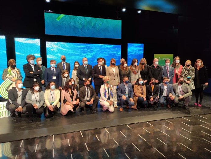 Primera gala de los 'Reconocimientos Sobresalientes' celebrada en Huelva.