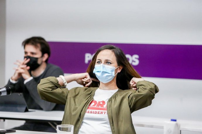 La secretaria general de Podemos, Ione Belarra, en el Consejo Ciudadanos Estatal (CCE) del partido, en la sede de Podemos, a 17 de diciembre de 2021, en Madrid (España).