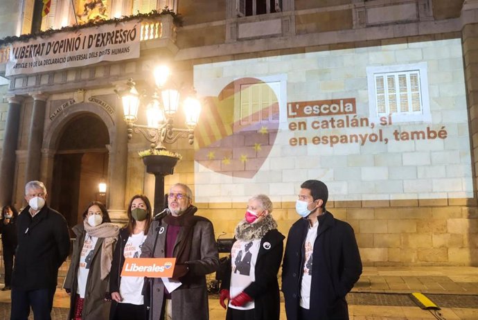 Acto de Cs ante la Generalitat, con su líder en Catalunya, Carlos Carrizosa.