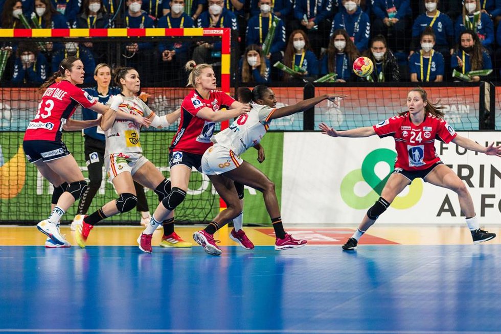 Alexandrina Cabral  of Spain  in action during the 25th IHF Women's World Championship 2021 Semi - Final match between Norway and Spain at Palau d'Esports de Granollers on December 17, 2021 in Granollers, Barcelona, Spain.