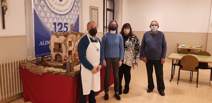 Los centros de educación infantil de primer ciclo entregan los alimentos de las familias a la Cocina Económica