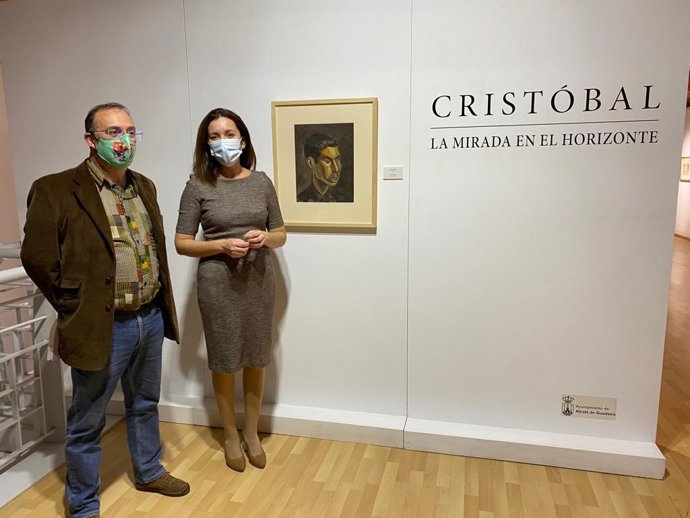Aguilar y Ballesteros, en la exposición sobre el pintor sevillano Cristóbal Aguilar.