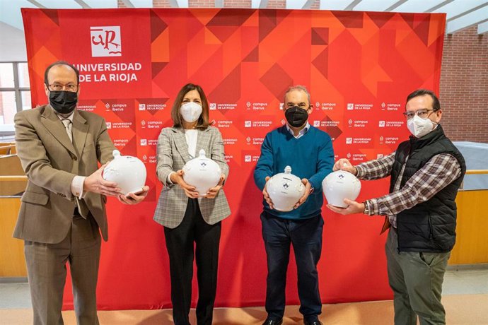 Entrega Donaciones a la Cocina Economica