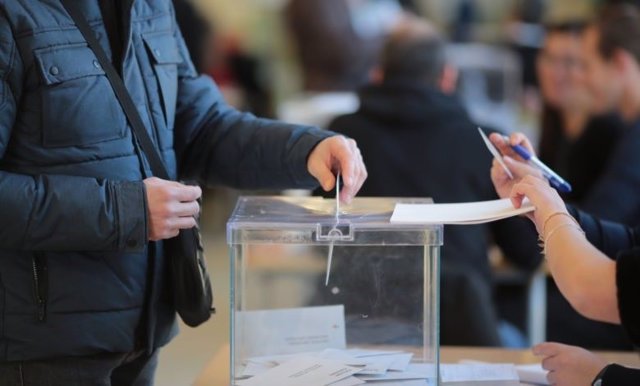 Votación en Vidreres (Girona) para decidir la continuidad de los 'correbous'