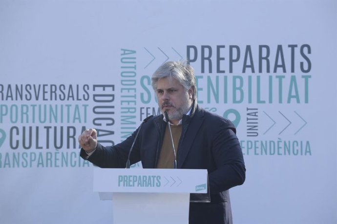 El presidente de Junts en el Parlament, Albert Batet