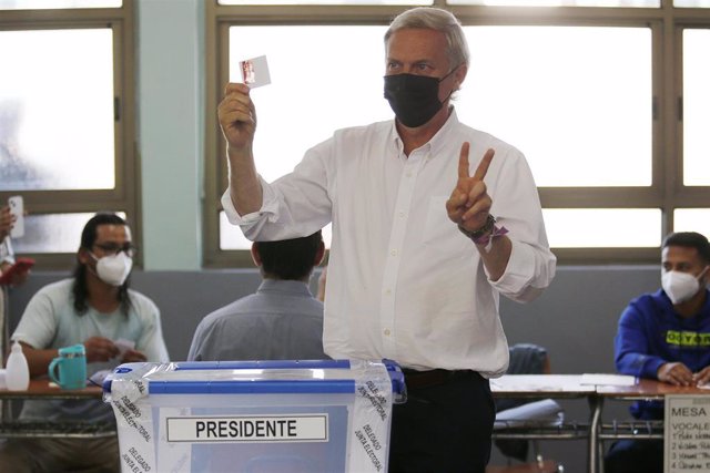 El candidato presidencial chileno José Antonio Kast