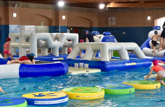 Primera jornada de las Fiestas Acuáticas de Navidad.