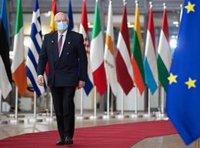 Borrell felicita a Boric por su victoria en Chile y apunta a "fortalecer" su relación