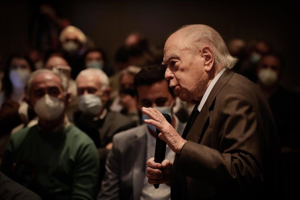 Archivo - El expresidente de la Generalitat, Jordi Pujol, durante su intervención.