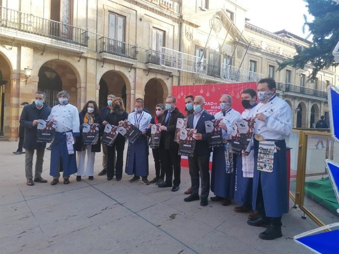 Cuatrocientas familias recibirán una cena de Nochebuena elaborada por restaurantes de la Cofradía del Desarme.