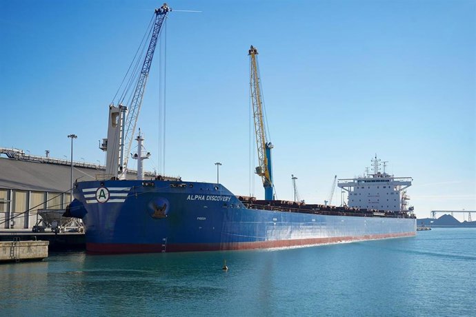 El tráfico del Port de Tarragona crece un 20% hasta noviembre respecto al año anterior