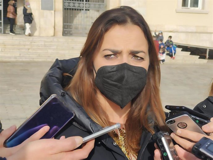 Miriam Andrés considera indignante el adelanto de elecciones.