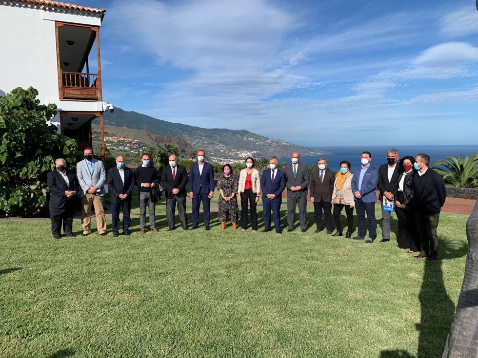 Visita de la ministra Reyes Maroto al Parador de La Palma