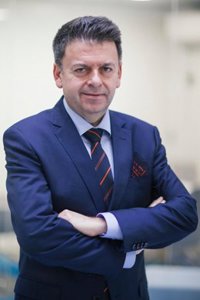 Funcas pide aprovechar el "gran viento de cola" de los fondos europeos para transformar la economía española