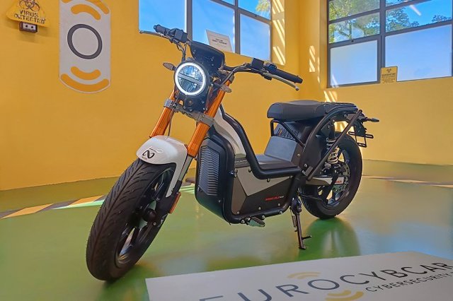 La motocicleta española de Nuuk Mobilty Solutions es el primer vehículo ciberseguro del mundo