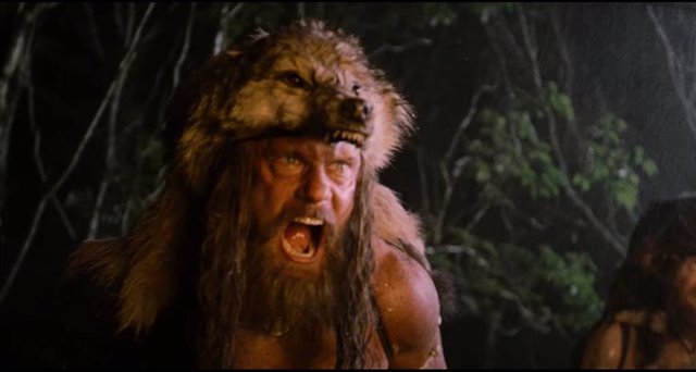 Alexander Skarsgard, un vikingo en busca de venganzan en el salvaje tráiler de El hombre del norte