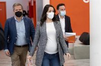 Arrimadas espera que Moreno aguante "hasta el final" la presión de Génova: "No todos en el PP se están portando igual"