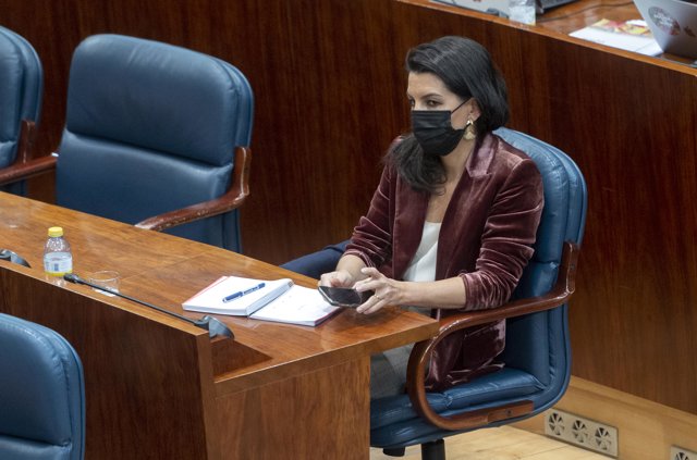 La portavoz de Vox en la Asamblea de Madrid, Rocío Monasterio, en una sesión plenaria en la Asamblea de Madrid, a 21 de diciembre de 2021