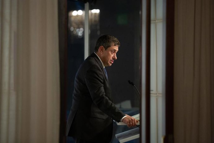 Archivo - El diputado de Vox en el Parlament Antonio Gallego en una imagen de archivo 