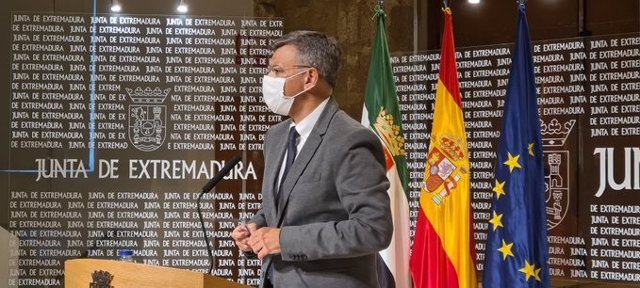 El portavoz de la Junta, Juan Antonio González, en la rueda de prensa tras el Consejo de Gobierno.