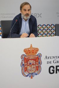 El Ayuntamiento de Granada retira 116.000 mascarillas que carecían del test de filtración bacteriana que exige la ley