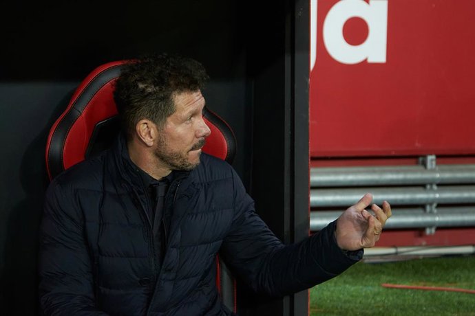 Diego Pablo Simeone, head coach of Atletico de Madrid, gestures during the spanish league, La Liga Santander, football match played between Sevilla FC and Atletico de Madrid at Ramon Sanchez-Pizjuan stadium on December 18, 2021, in Sevilla, Spain.