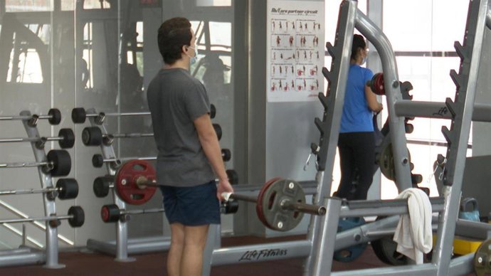 Archivo - Imagen de un gimnasio.