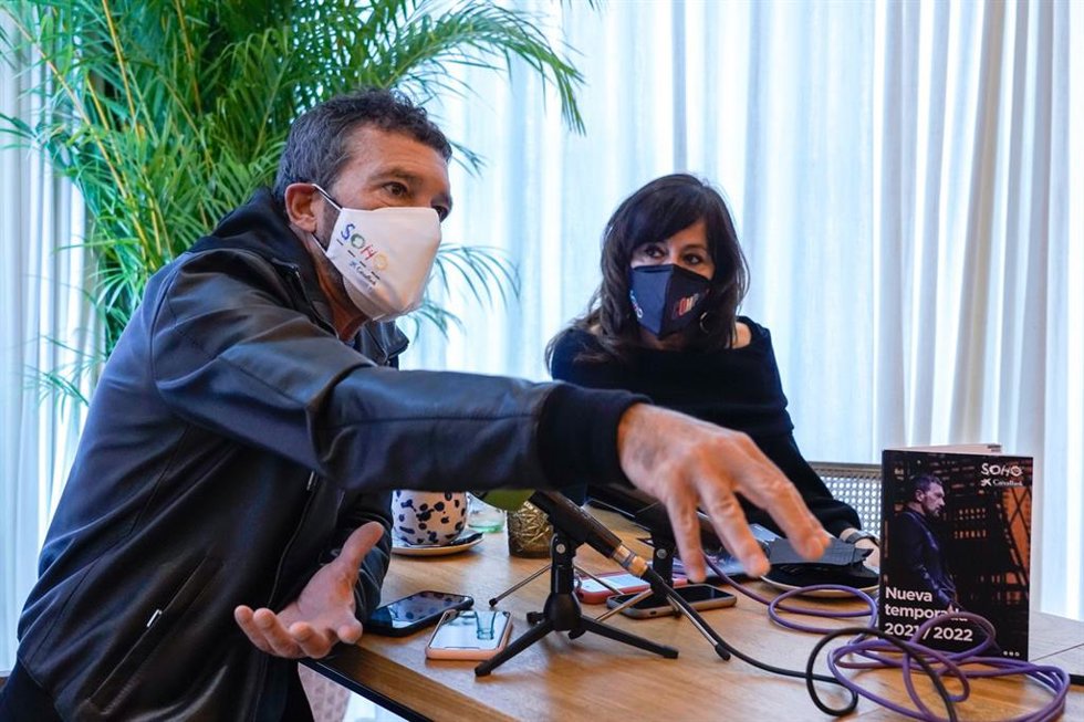 Antonio Banderas y Aurora Rosales presentan nuevos espectáculos de la temporada 2021-2022 en el Teatro del Soho Caixabank.