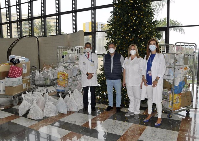 El Hospital Dr. Negrín (Gran Canaria) reúne más de 1.500 kilos de alimentos para Cáritas