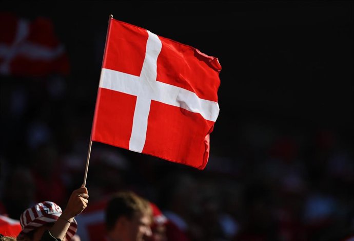 Archivo - Bandera de Dinamarca