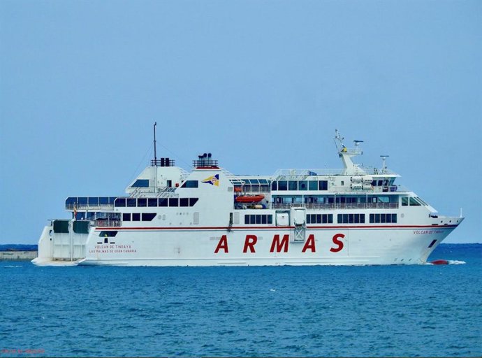 El ferry 'Volcán de Tindaya' de Naviera Armas Trasmediterránea