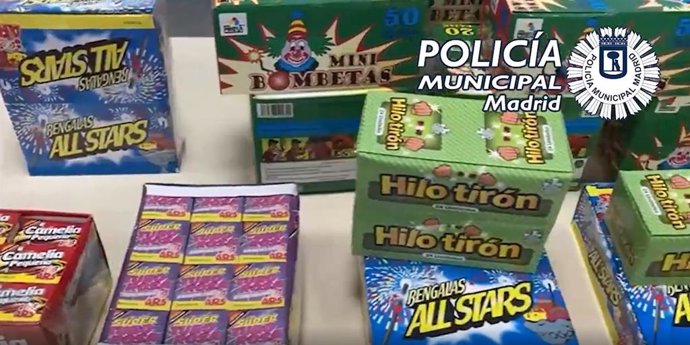 Incautan 11,7 kilos de pólvora en material pirotécnico en un local de Hortaleza