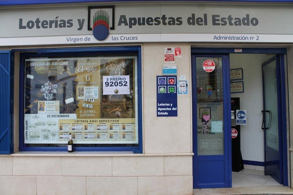 Administración de Lotería de la calle Santa Teresa de Daimiel, que ha repartido 1,8 millones de euros