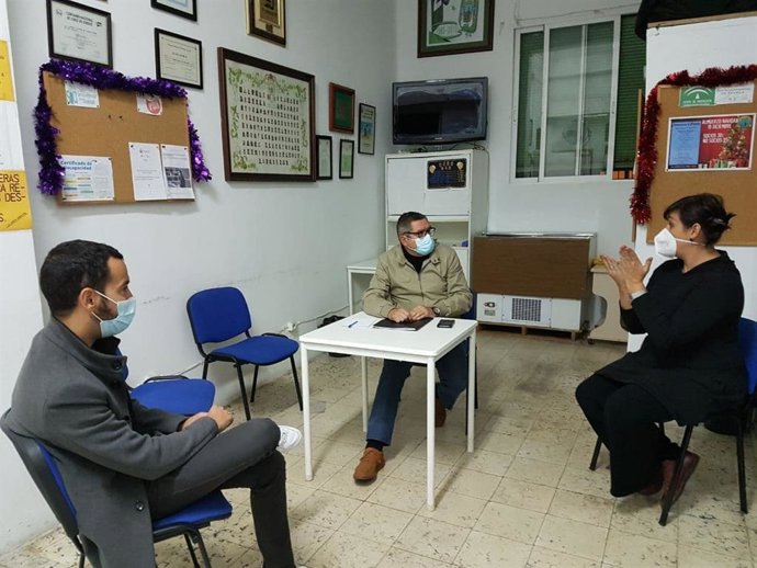 Sevilla.-IU-Podemos urge al Ayuntamiento a elaborar la norma de cesión de locales y espacios municipales