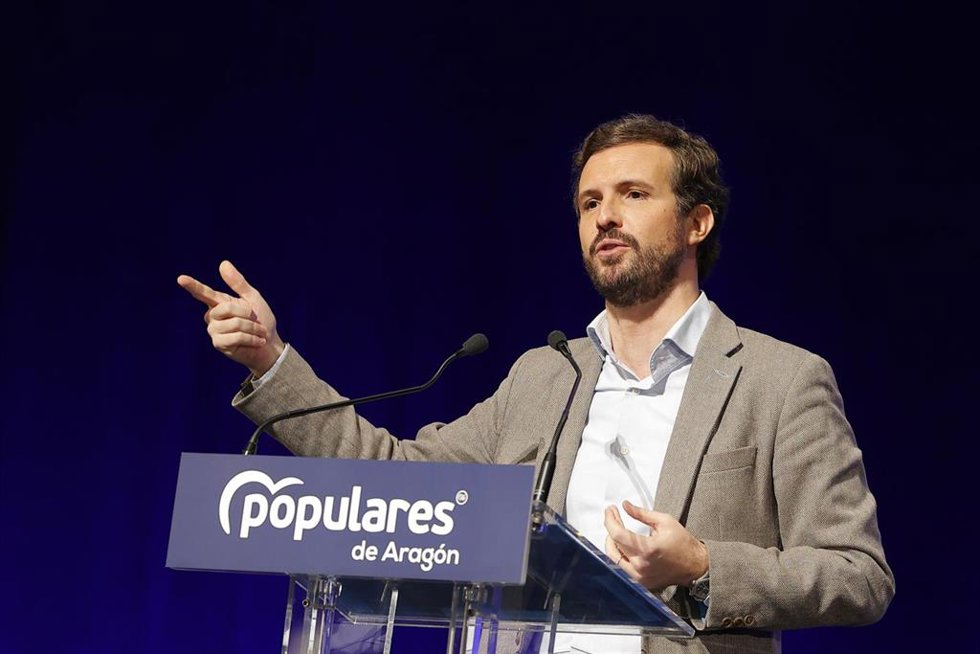 El presidente del PP, Pablo Casado, en el XIV Congreso Autonómico del PP de Aragón, en el Palacio de Congresos, a 19 de diciembre de 2021, en Zaragoza, Aragón (España).