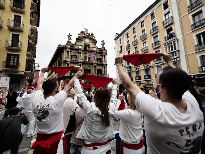 Normalidad en las primeras horas de este 6 de julio sin fiestas de San Fermín