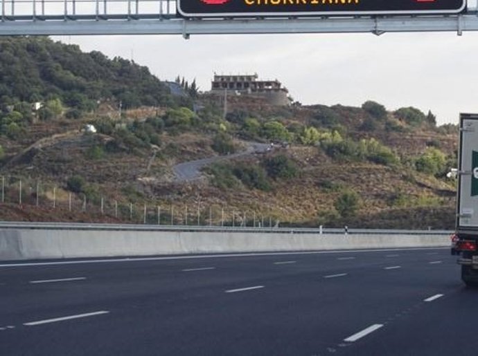Archivo - Carretera autovía malaga