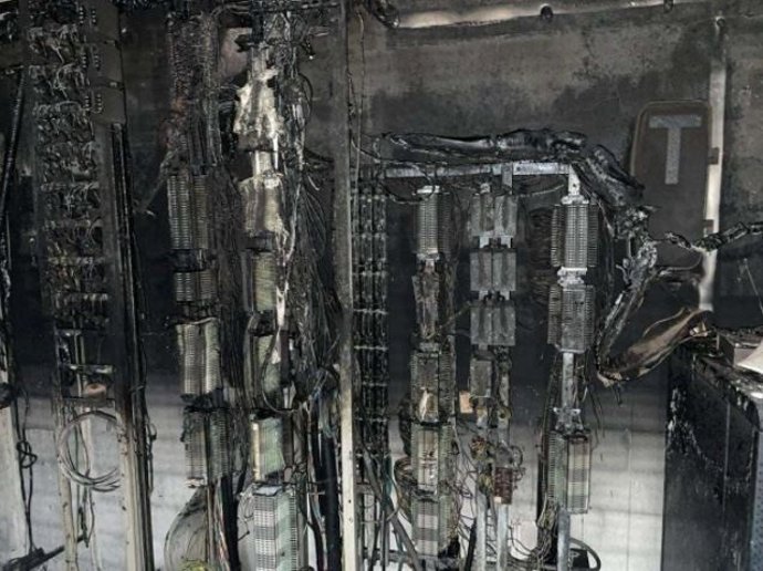 Instalaciones incendiadas en la estación de Massalfassar