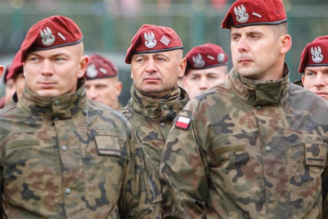 Archivo - Miembros de las Fuerzas Armadas de Ucrania.