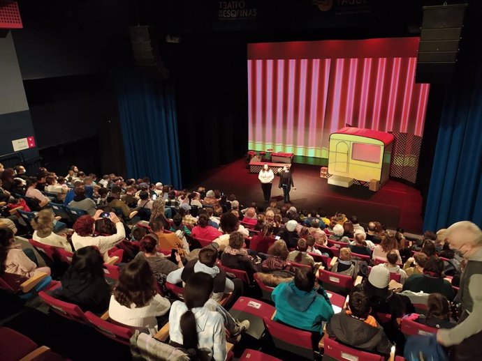 Concluye el II Ciclo de Teatro Solidario en Familia de Teatro Che y Moche con éxito de participación