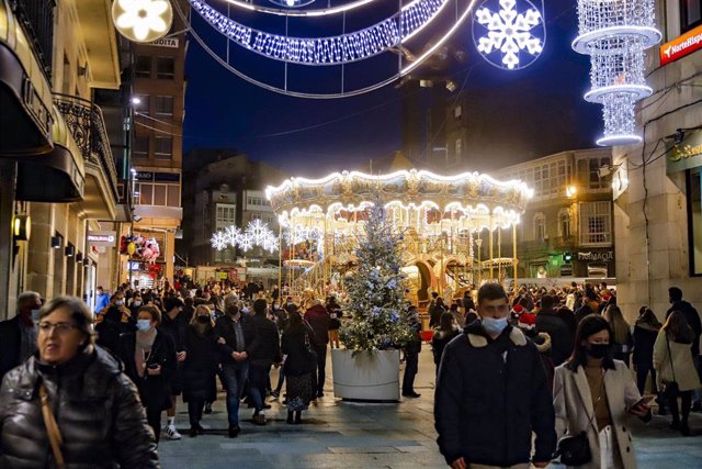 Alumbrado de Navidad en el centro de Vigo.