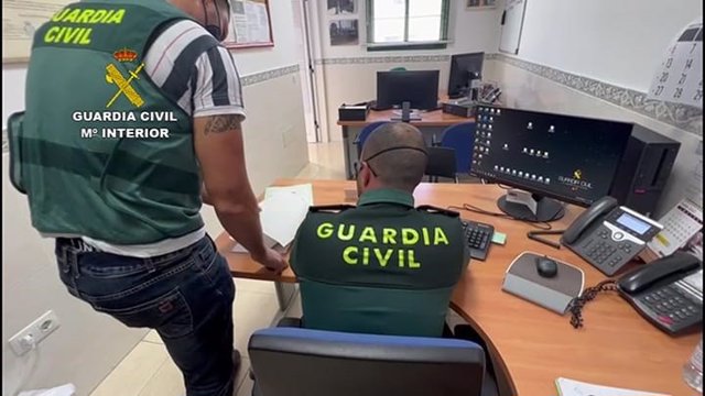Agentes de la Guardia Civil del Puesto de Puerto del Rosario encargados de la Operación Latxerpada