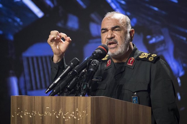 Archivo - El comandante de la Guardia Revolucionaria de Irán, Hosein Salami