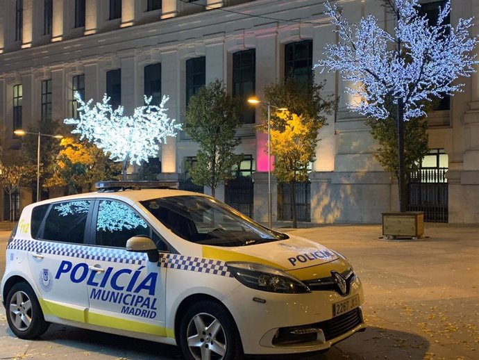 La Policía Municipal contabiliza más de 200 incidencias en Nochebuena por ruidos en domicilio