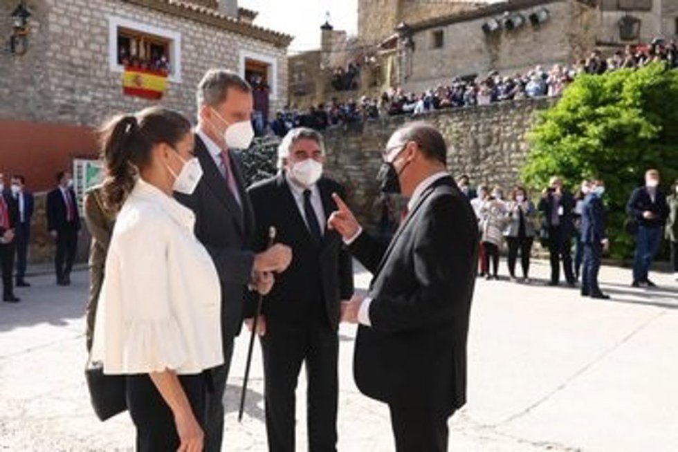 Los Reyes de España con el presidente del Gobierno de Aragón, Javier Lambán, en Fuendetodos con motivo del 275 aniversario del nacimiento ddel genial Pintor, Francisco de Goya.