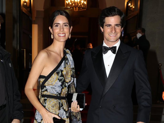 SOFÍA PALAZUELO Y FERNANDO FITZ-JAMES STUART