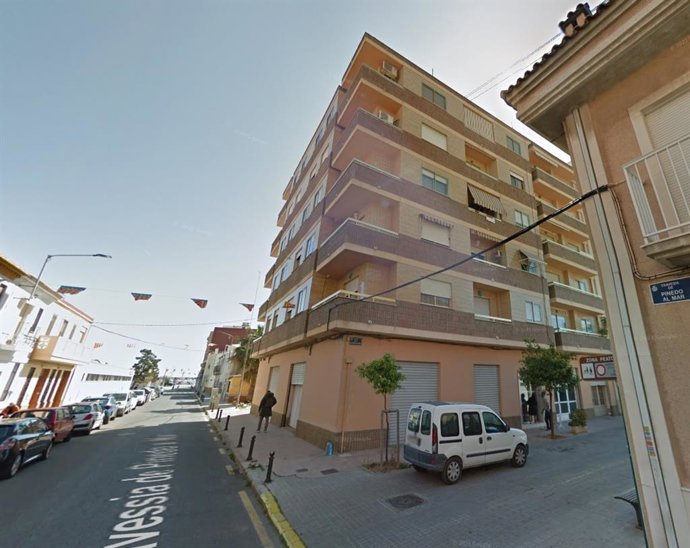 Edificio afectado por el incendio en Pinedo